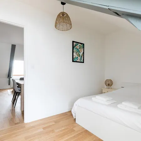 Apartment Neuf Proche Centre De *